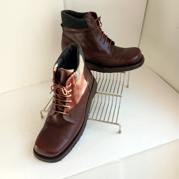 Vintage Y2K Brown Square Toe Felt/Wool Top Lug Sole Ankle Boot GentlyUsed Sz8 - Picture 15 of 15